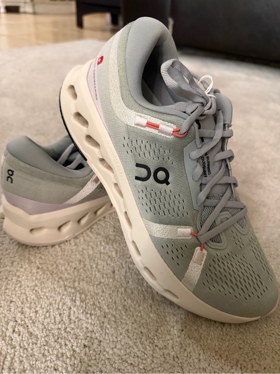 On Clouds Shoes - On Cloudnova Women’s Athletic Shoes - Light Sage/White